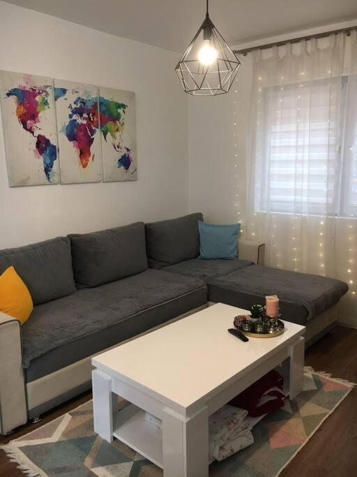 Cozy And Charming Apt. Sarajevo Apartment Bagian luar foto